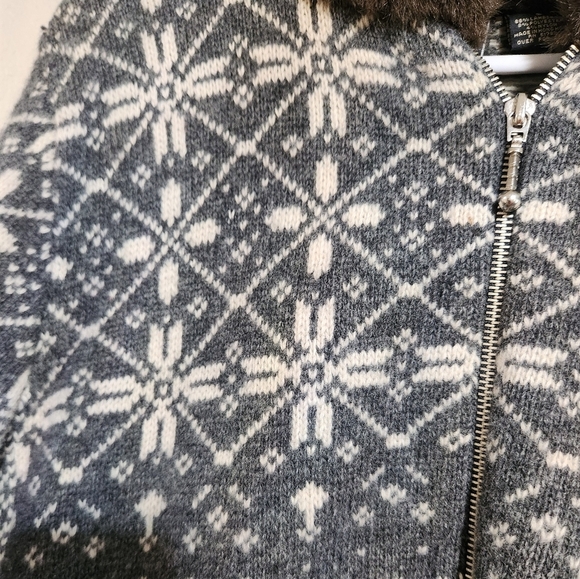 Vintage Maurices Lambswool Blend Full Zip Sweater Size Small - Picture 3 of 10